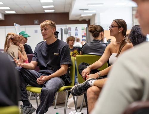 Den (s) týmovým podnikatelem: zažijte Inovativní podnikání na vlastní kůži